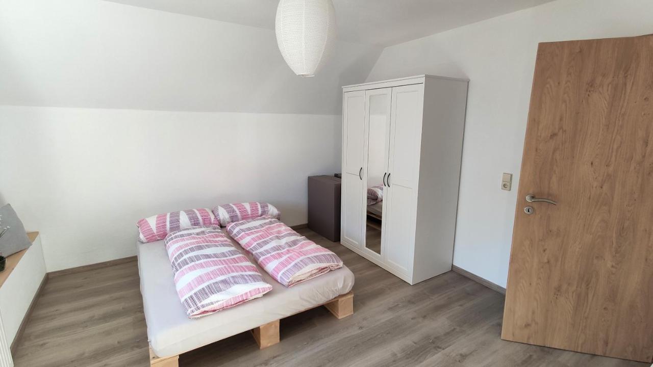 Gasthof Adler Ferienwohnung Ichenhausen Extérieur photo