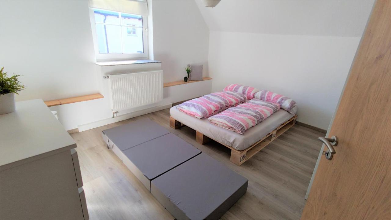 Gasthof Adler Ferienwohnung Ichenhausen Extérieur photo