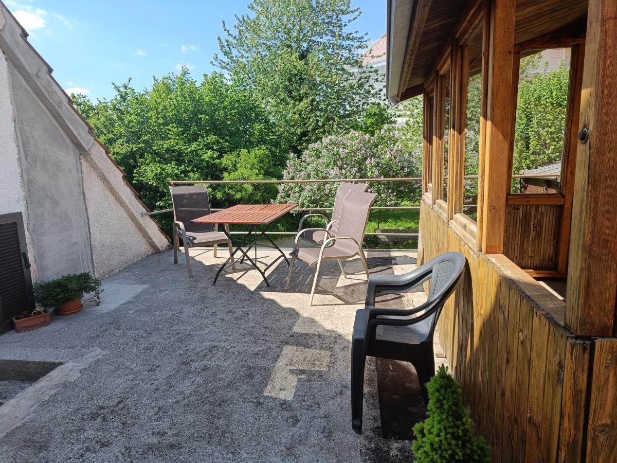 Gasthof Adler Ferienwohnung Ichenhausen Extérieur photo
