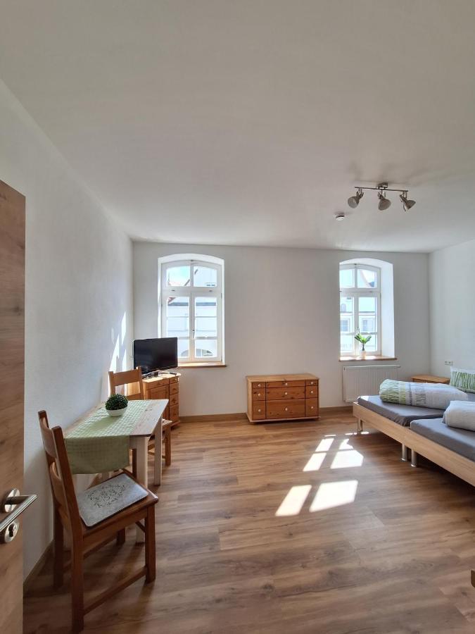 Gasthof Adler Ferienwohnung Ichenhausen Extérieur photo