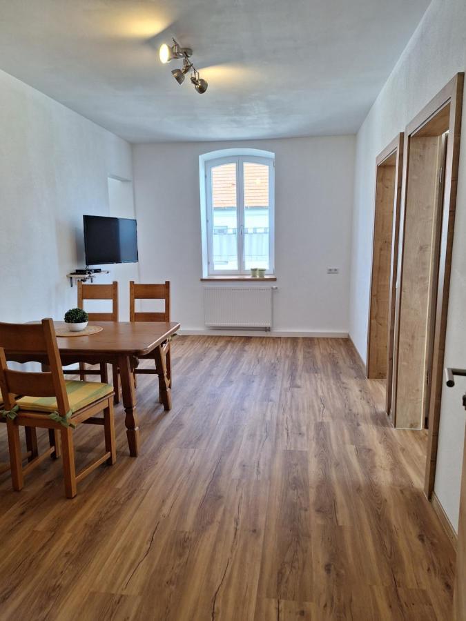 Gasthof Adler Ferienwohnung Ichenhausen Extérieur photo
